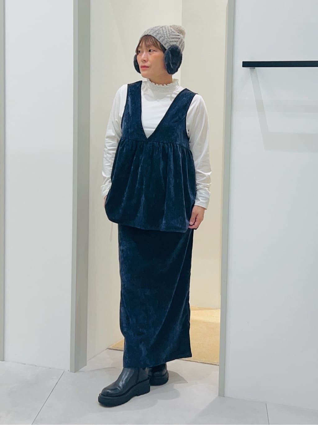 タナさんの「THE SHOP TK｜【ぎゅっとされているような暖かさ】撥水中綿ブルゾン」を使ったコーディネート