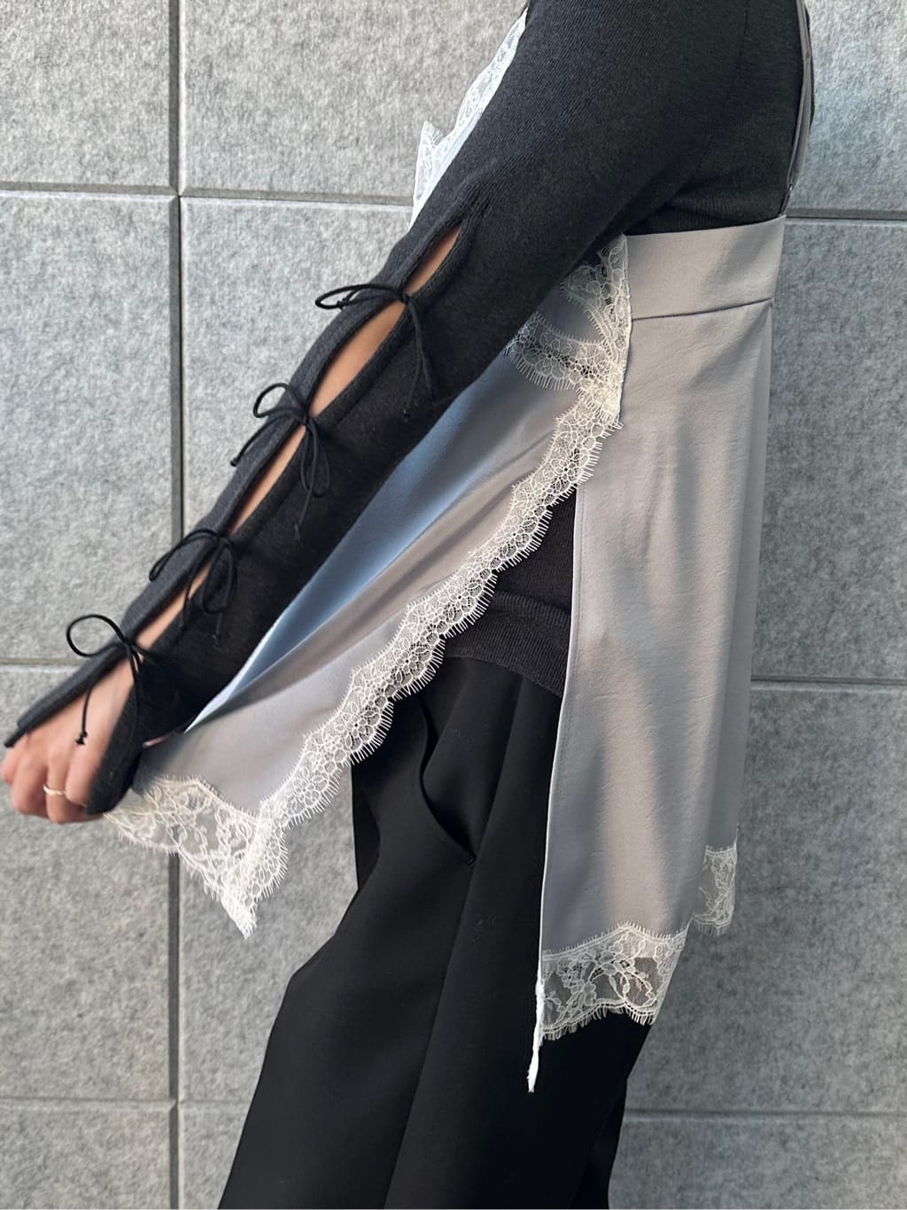 harunaさんの「CODE A｜ribbon slit pullover」を使ったコーディネート