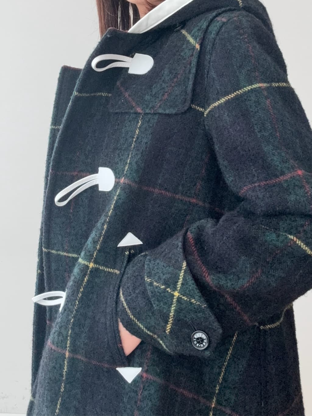 BUNさんの「DRESSTERIOR｜ヴィンテージ加工ワイドデニムパンツ」を使ったコーディネート