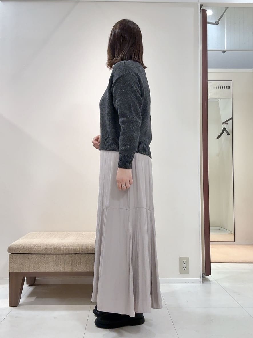 YUIさんの「UNTITLED｜【セットアップ可/ゆったり】ウール混ラメニット」を使ったコーディネート