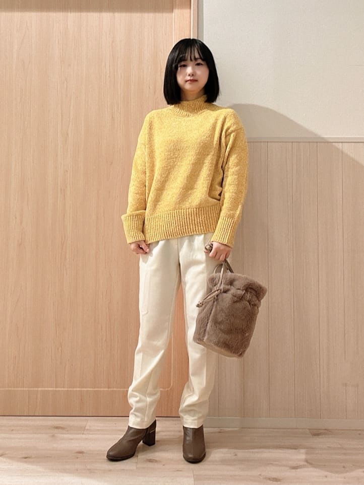 はっしーさんの「SHOO･LA･RUE｜ストレッチブーツ」を使ったコーディネート