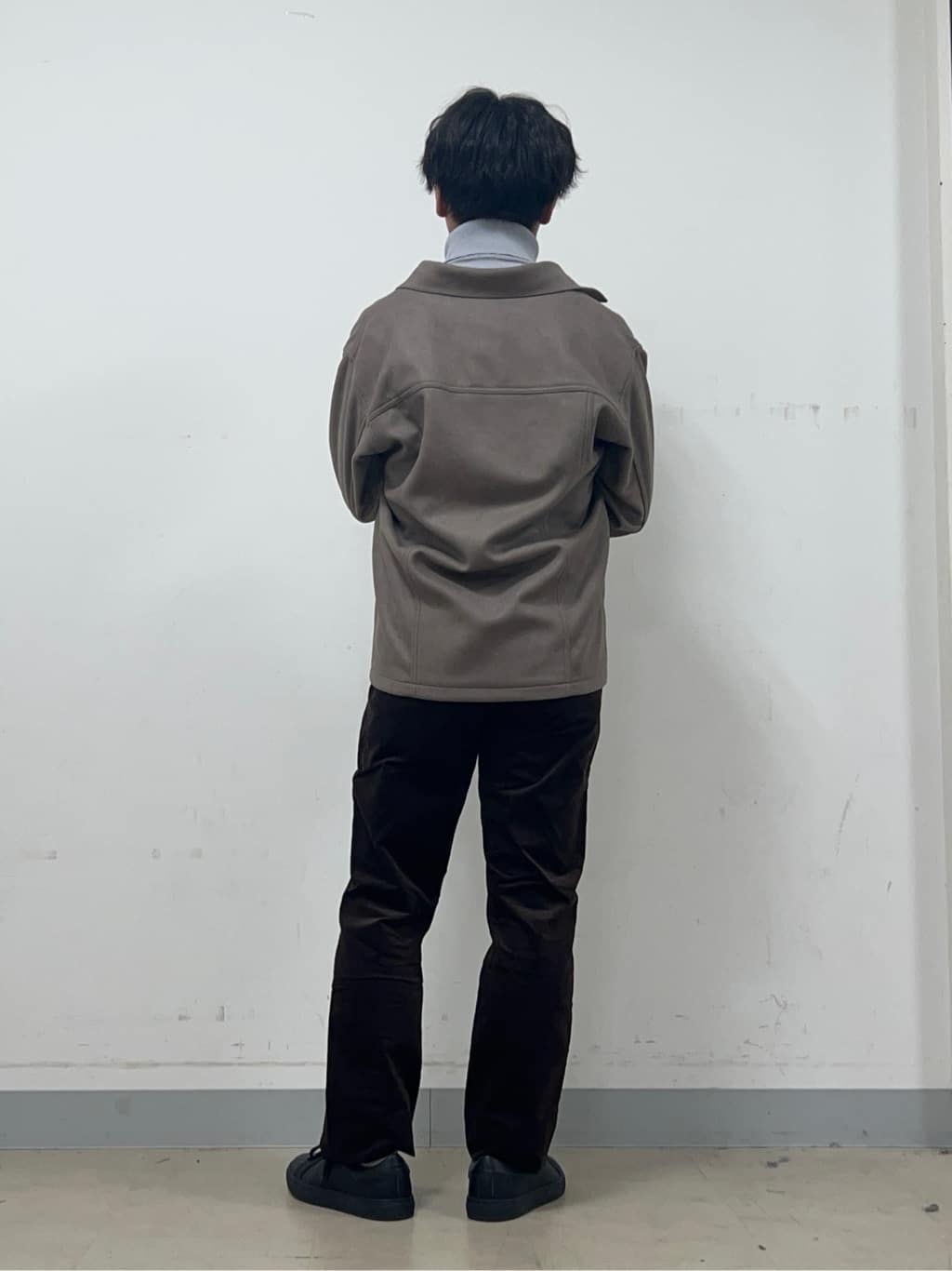 Hiroさんの「TAKEO KIKUCHI｜アンチピリング タートルネック ニット」を使ったコーディネート