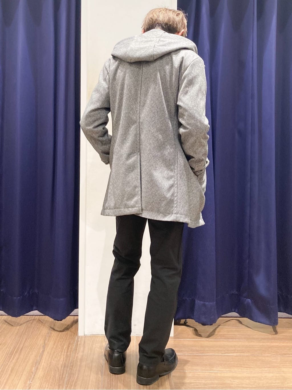 つーじーさんの「THE SHOP TK｜【大人の上品カジュアルを叶える】ハグするニット 洗濯機OK／6色展開」を使ったコーディネート
