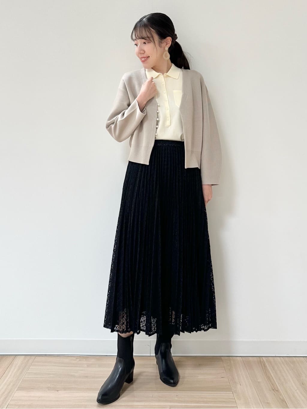 Momoさんの「Reflect｜【透けにくい◎】衿付き七分袖ニット」を使ったコーディネート