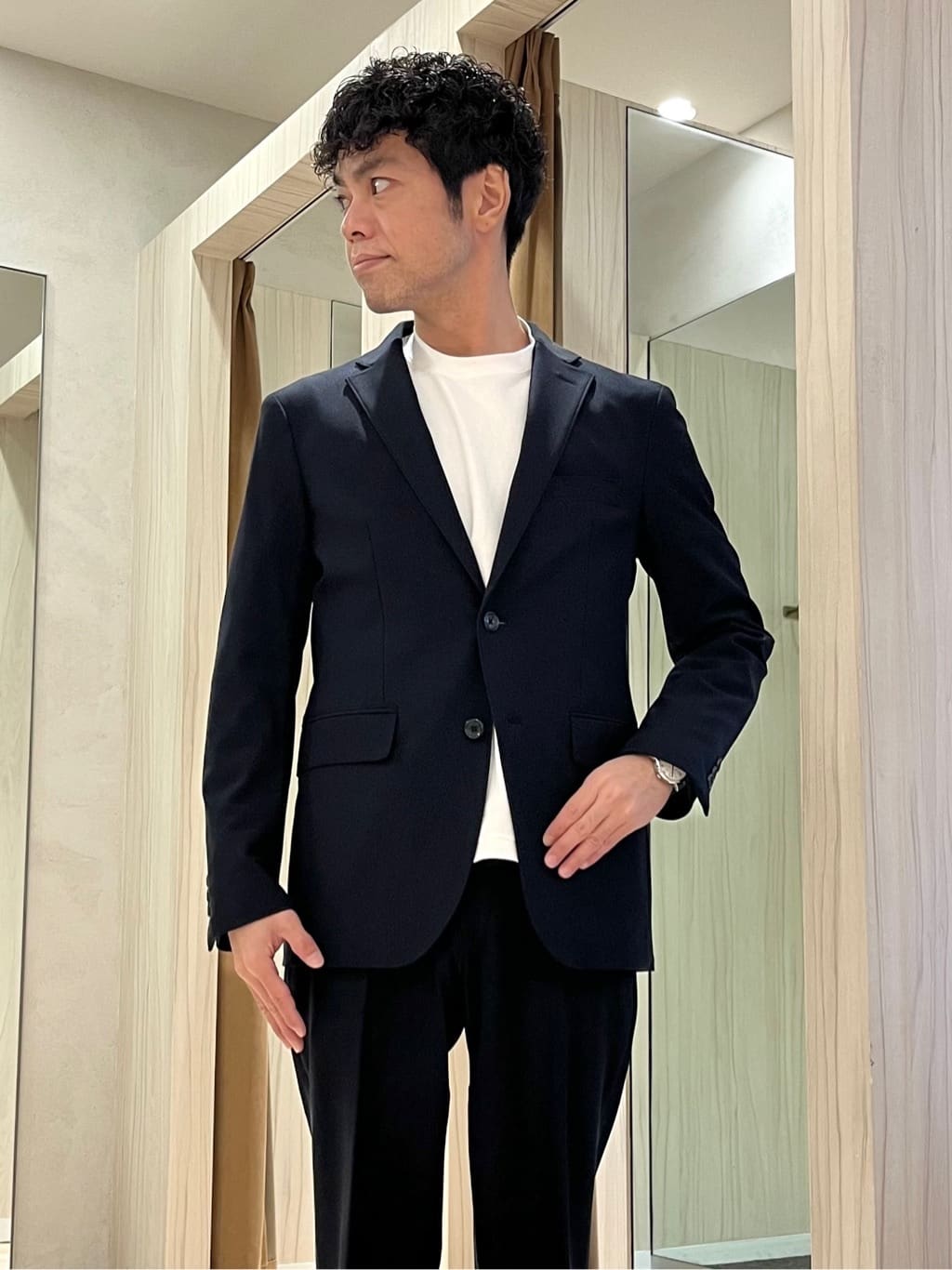 URAさんの「TAKEO KIKUCHI｜【ウールカシミヤブレンド】ビーバー調 スタンドカラー コート」を使ったコーディネート