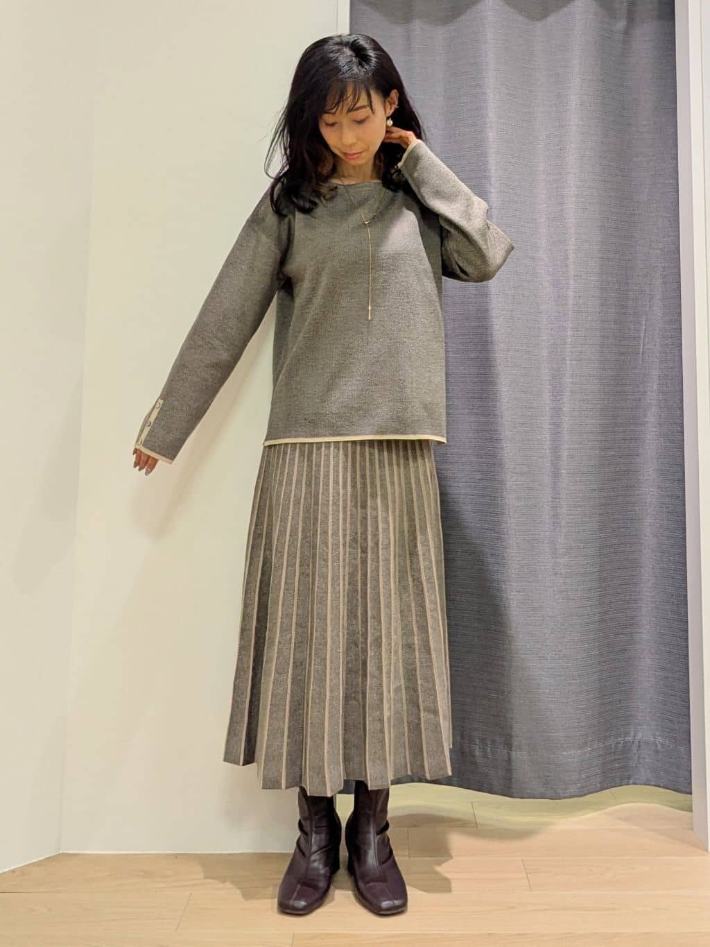 miiさんの「INDIVI｜【名品／撥水／抗菌防臭】ロング丈リサイクルダウンコート」を使ったコーディネート