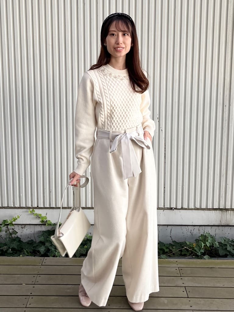 はばさんの「Couture brooch｜【上品華やか・通勤】ラメツイード ワイドパンツ」を使ったコーディネート