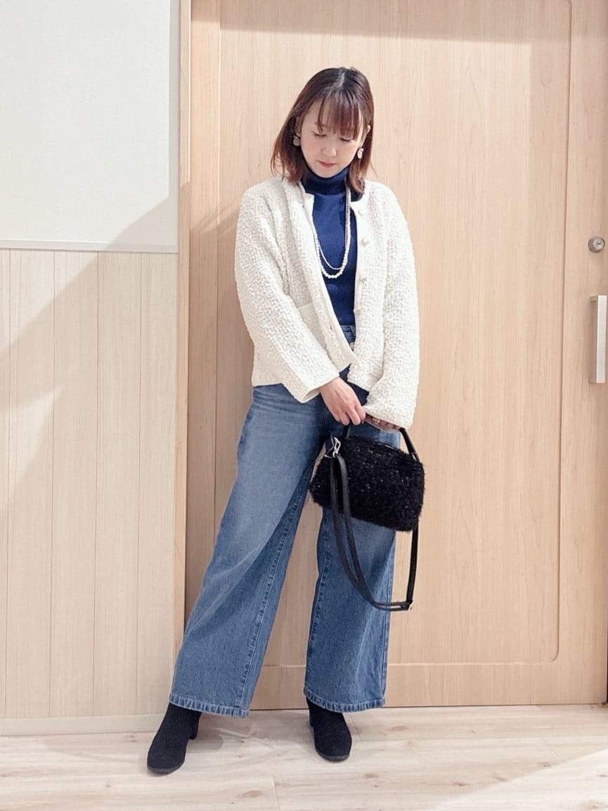 モカさんの「SHOO･LA･RUE｜起毛ニットブーツ」を使ったコーディネート