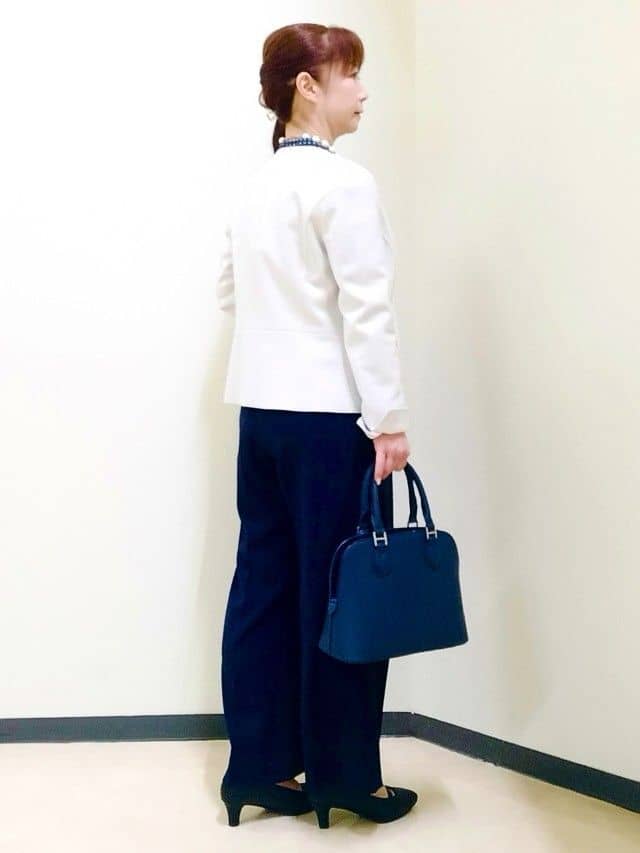 花さんの「Reflect｜【ライトアウター／通勤におすすめ◎／セットアップ可／すっきりシルエット】キレイめジャージジャケット」を使ったコーディネート