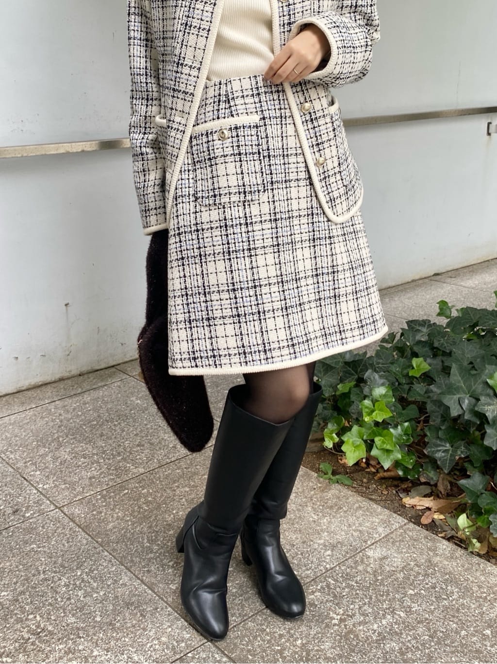 みさかさんの「index｜チェックツィードスカート／セットアップ対応【洗える】」を使ったコーディネート