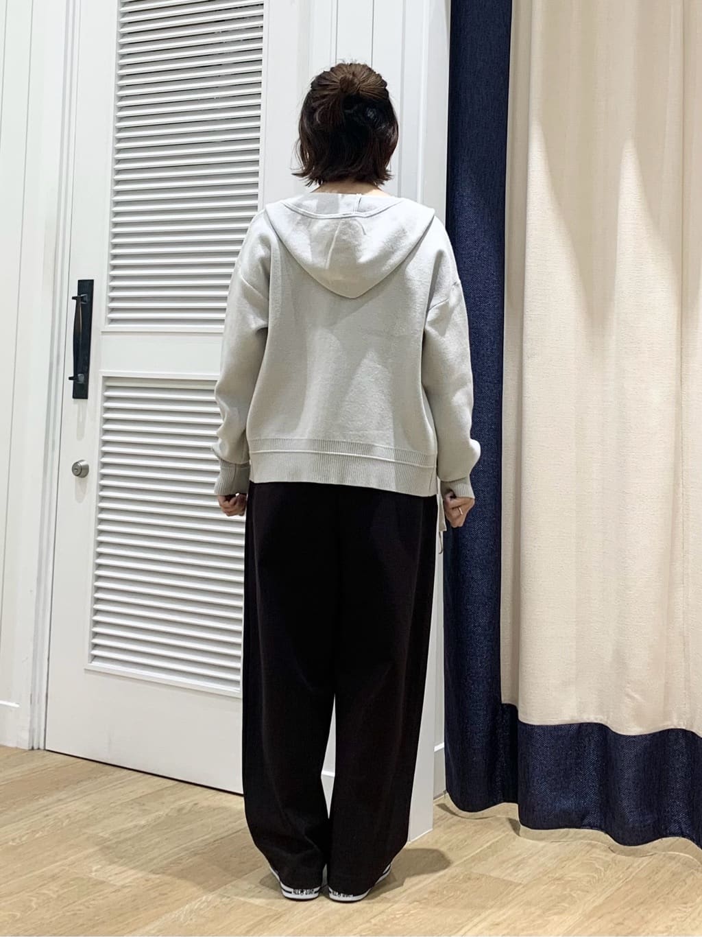 IMARIさんの「Dessin｜【キレイ見え／洗える】ジャカード編みフードジップ」を使ったコーディネート