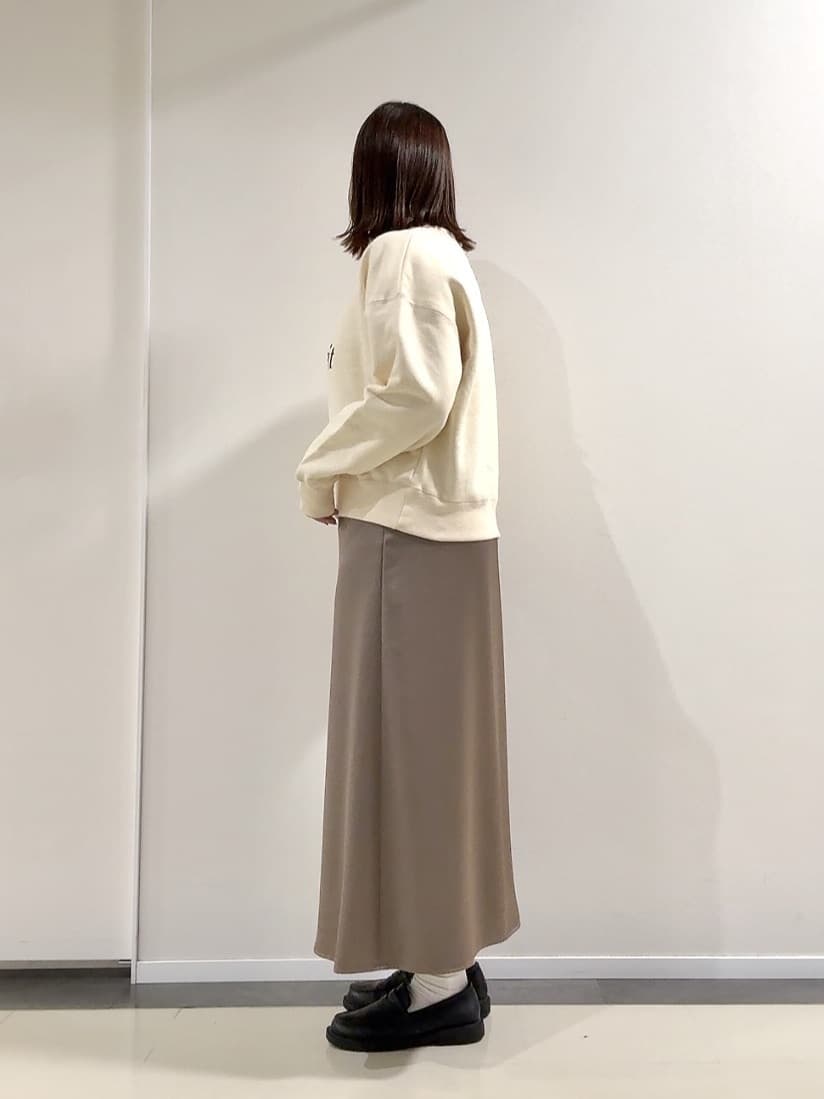 YUIさんの「UNTITLED｜【トレンド/ジレ】フェイクファーベスト」を使ったコーディネート