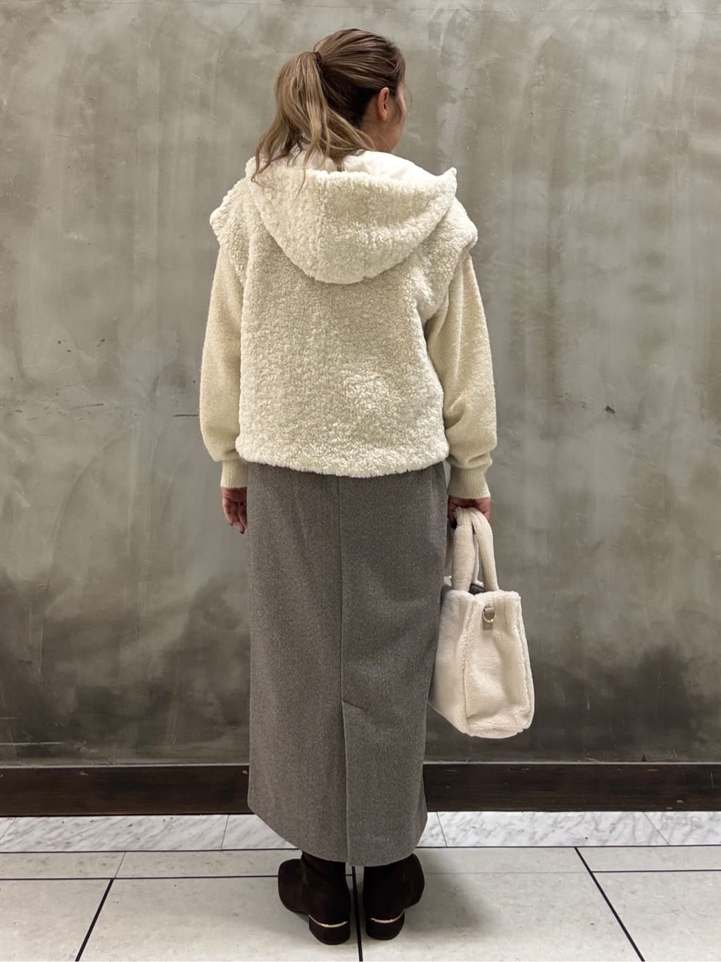minaさんの「grove｜【名品アウター/3WAY・はっ水】ボアライナー付マウンテンパーカ」を使ったコーディネート