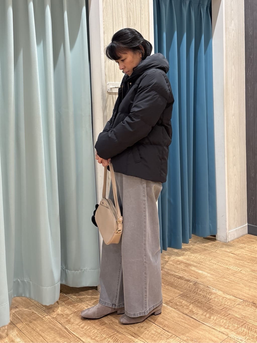 わかさんの「SHOO･LA･RUE｜【撥水/洗える】ショートフーディーダウン」を使ったコーディネート