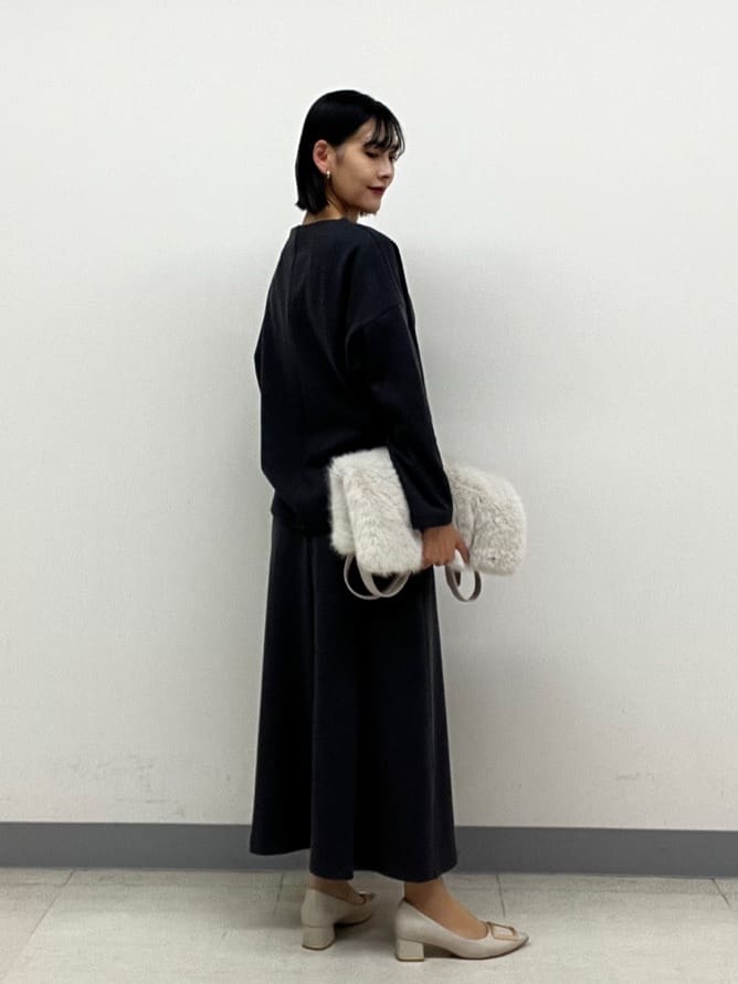 hinanoさんの「INDIVI｜【SETUP可能／洗える／UVケア】ライトジャージ ボトルネックトップス」を使ったコーディネート