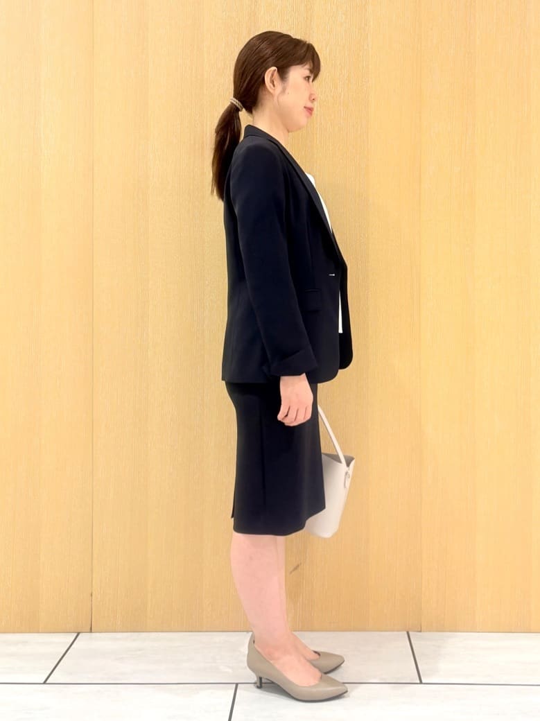 CHISATOさんの「UNTITLED｜【洗える/ストレッチ/通勤】Vネックブラウス」を使ったコーディネート