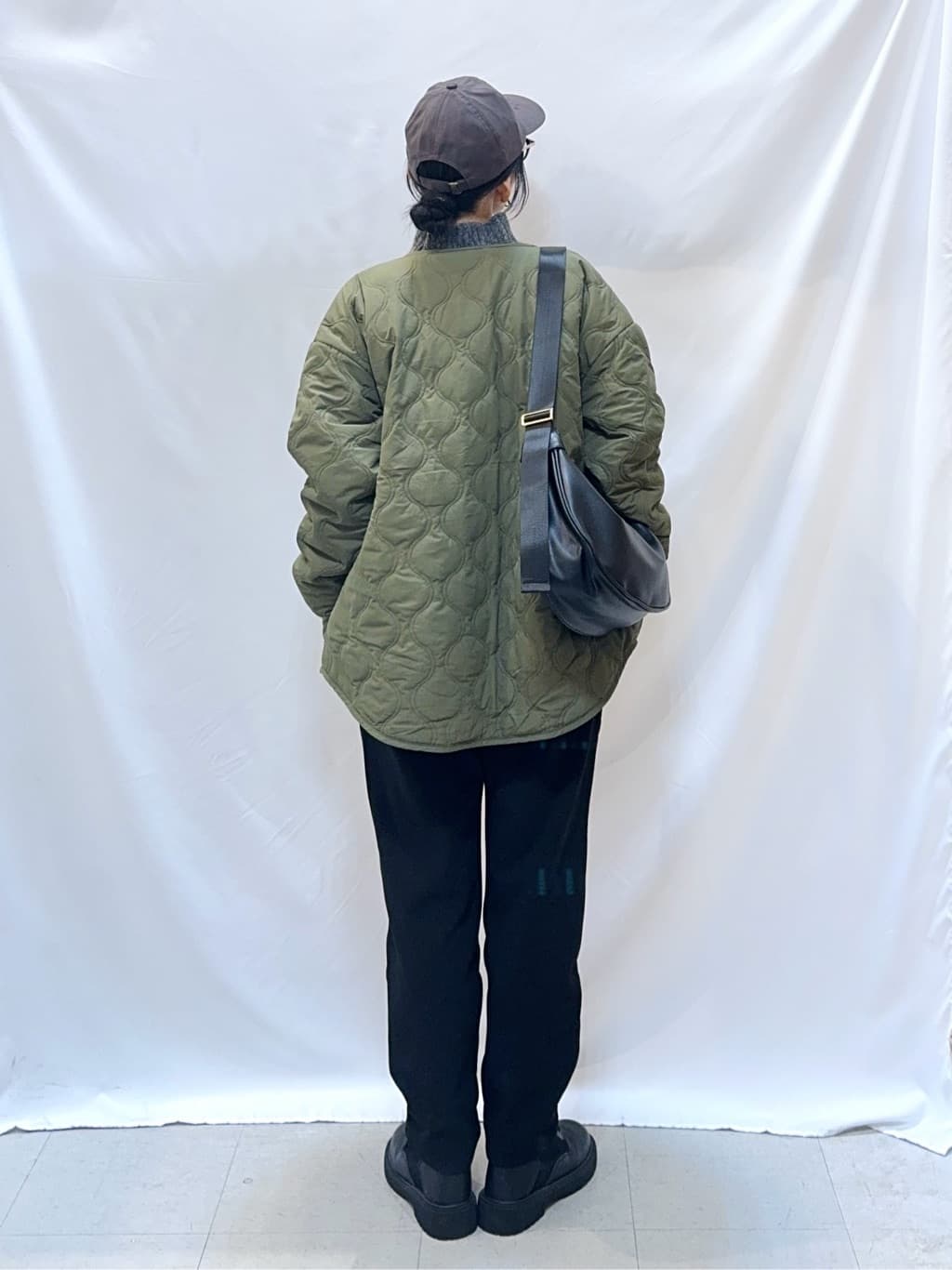 𝐇𝐢𝐫𝐨𝐦𝐢さんの「SHOO･LA･RUE｜【S-LL/股上深め】裏起毛スマートイージーパンツ」を使ったコーディネート