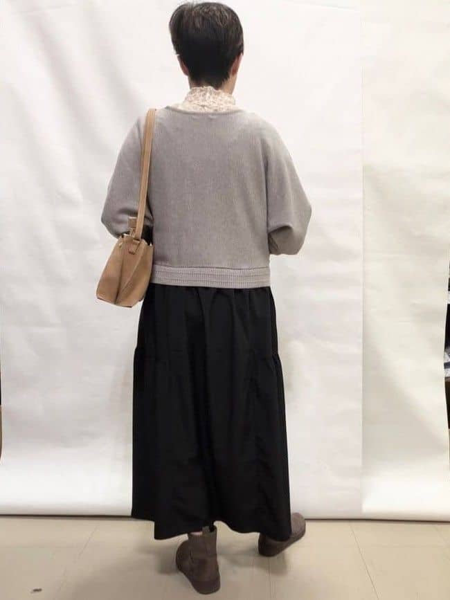 なっちゃんさんの「SHOO･LA･RUE｜【S-LL】1枚でさまになる 異素材ドッキングワンピース」を使ったコーディネート