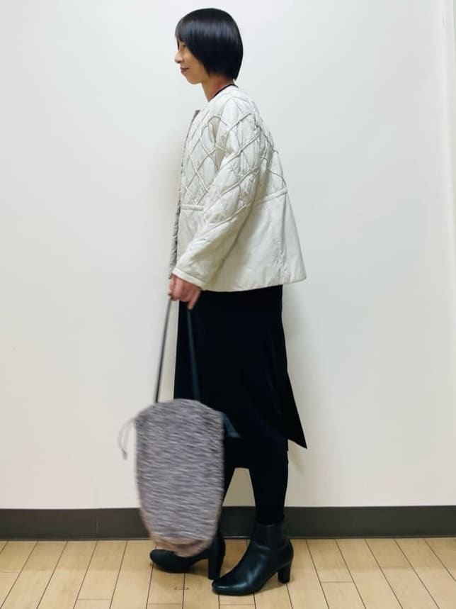 Riiさんの「Reflect｜【気軽な羽織に◎】中綿キルティングショートコート」を使ったコーディネート