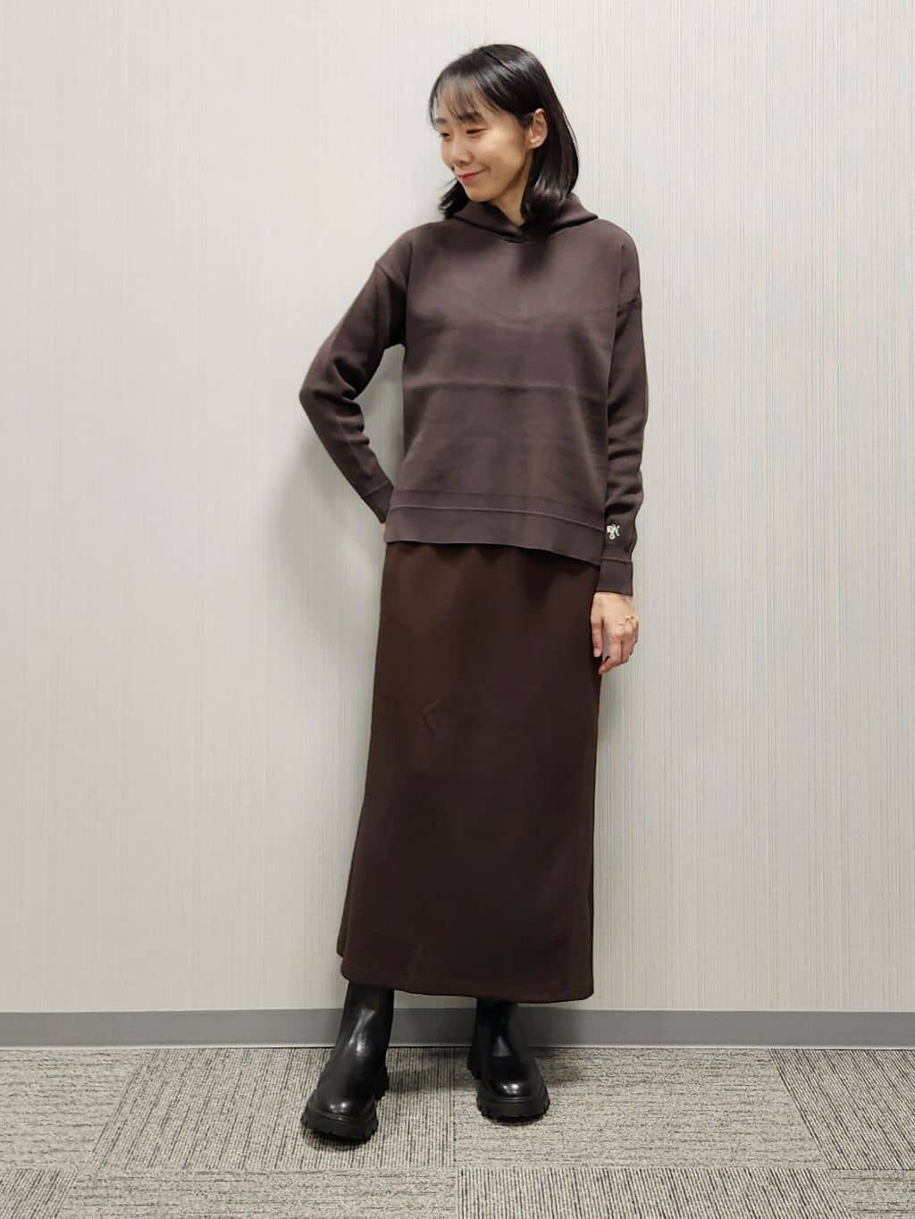 naraさんの「Dessin｜【洗える／体型カバー】ちょうどいいニットパーカ」を使ったコーディネート