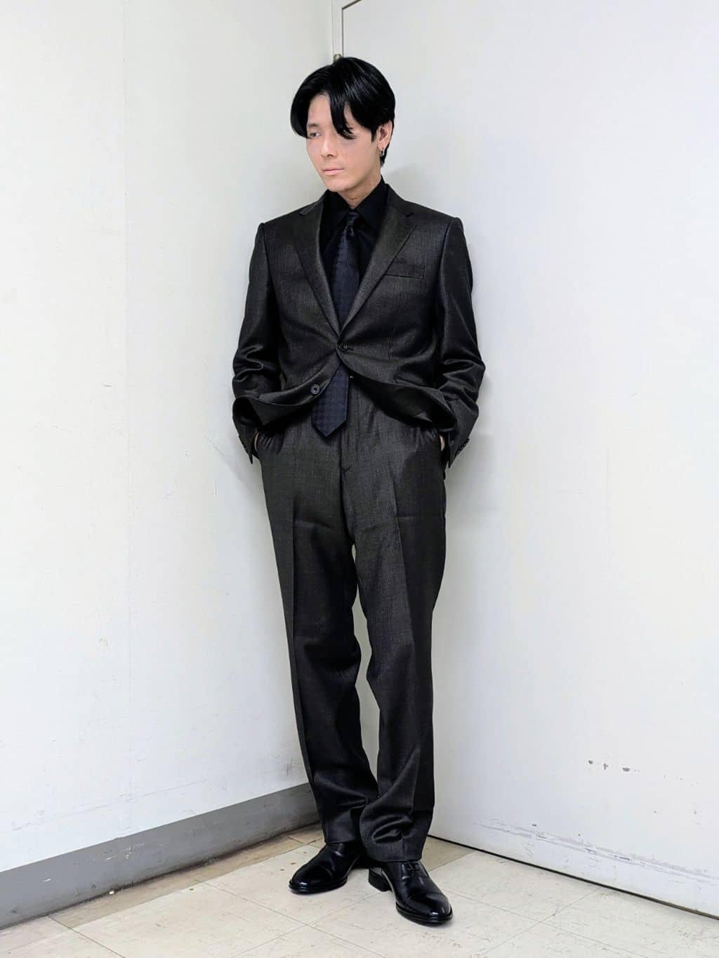 ryoさんの「TAKEO KIKUCHI｜【Made in JAPAN】ブロード レギュラーカラー ドレスシャツ」を使ったコーディネート