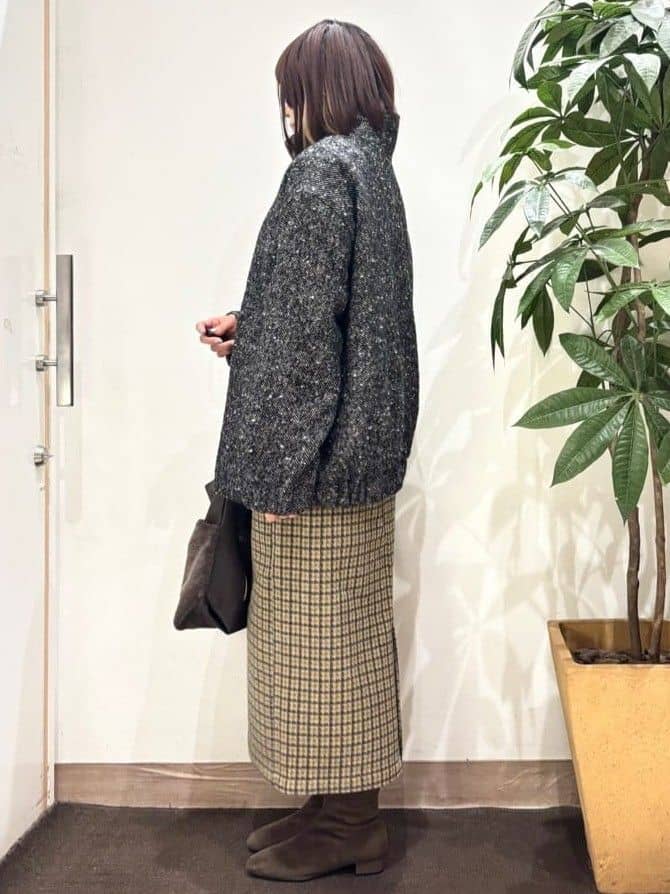 TOWAさんの「SHOO･LA･RUE｜【S-LL/あったか】大人レディな着こなしに シャギーチェックスカート」を使ったコーディネート