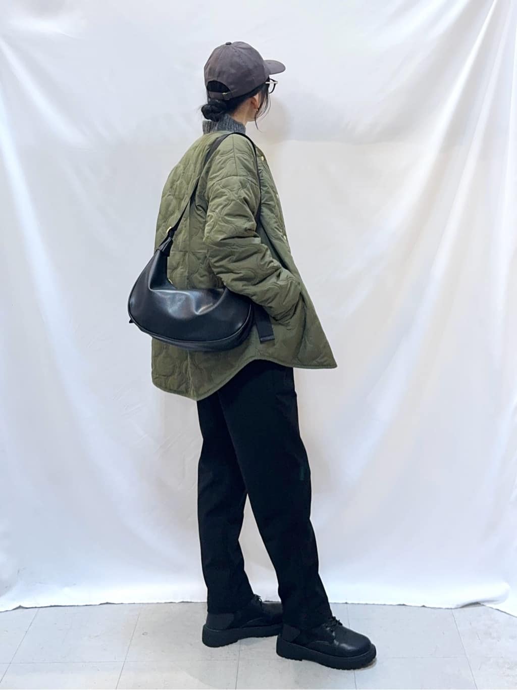 𝐇𝐢𝐫𝐨𝐦𝐢さんの「SHOO･LA･RUE｜【S-LL/股上深め】裏起毛スマートイージーパンツ」を使ったコーディネート
