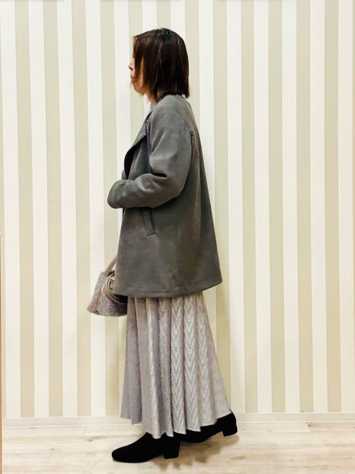 pieceさんの「SHOO･LA･RUE｜【S-LL】上品さを纏う やわらかフェイクスエード ミドル丈ブルゾン」を使ったコーディネート