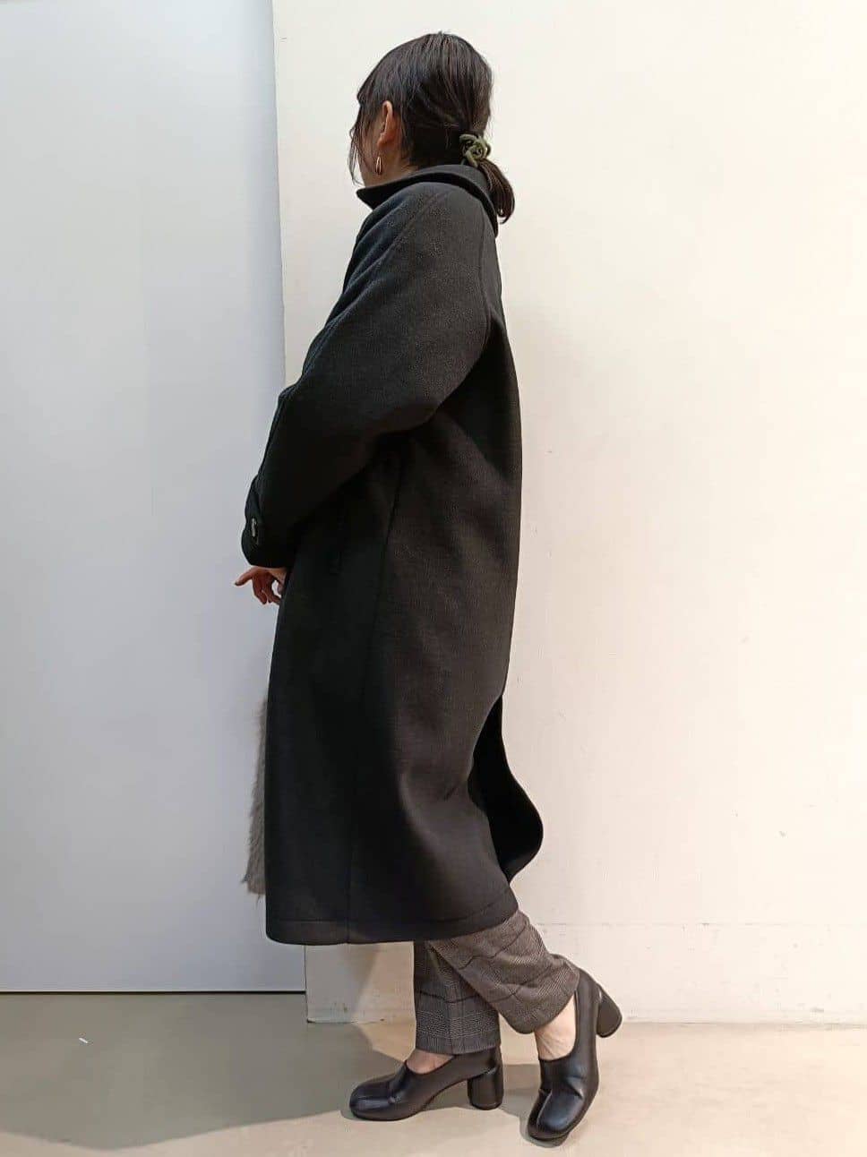 あんさんの「THE SHOP TK｜【洗える】冬のコーデを盛り上げる マットモール ケーブルニット」を使ったコーディネート