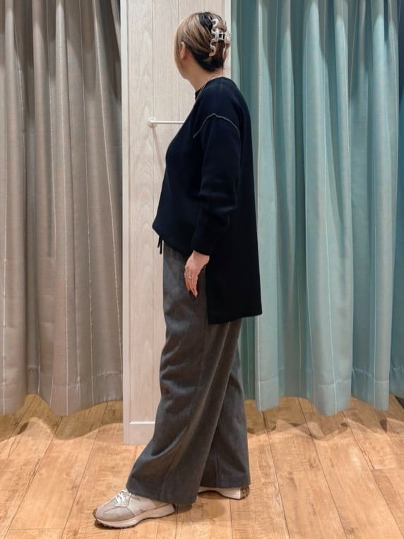 HANAさんの「SHOO･LA･RUE｜【洗濯機可/毛玉レス】上品に体型カバー チュニックニットワンピース」を使ったコーディネート