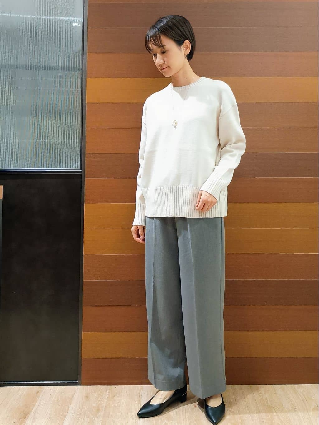 miuraさんの「OPAQUE.CLIP｜【抗菌防臭】ビジュー付きヒールパンプス」を使ったコーディネート
