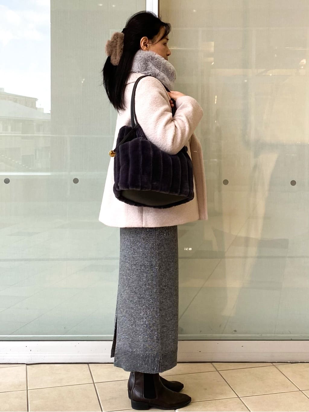 Jeanさんの「OPAQUE.CLIP｜ブークレミドルコート【洗える】」を使ったコーディネート