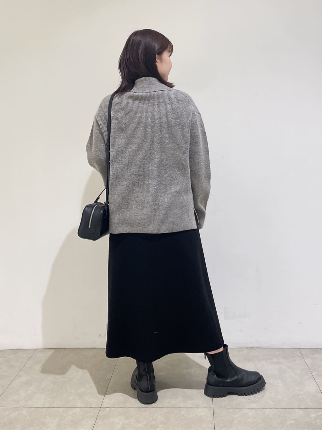 emikaさんの「INDIVI｜【洗える】カラーネップ ダブルジップカーディガン」を使ったコーディネート