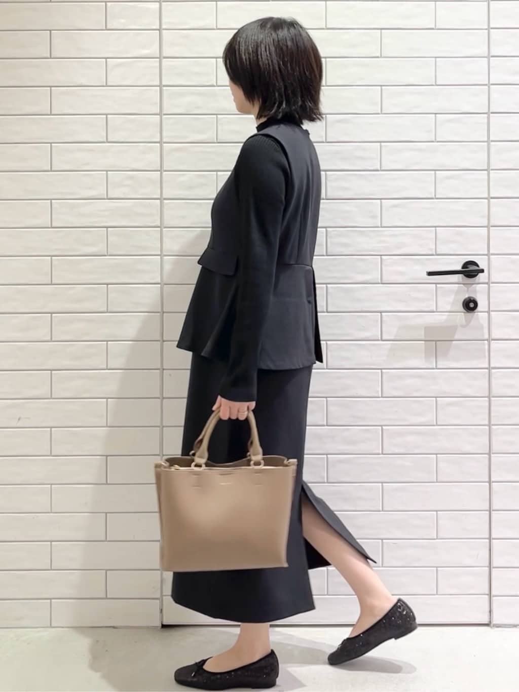 しおりさんの「OPAQUE.CLIP｜ハイネックリブニット【洗濯機OK】」を使ったコーディネート