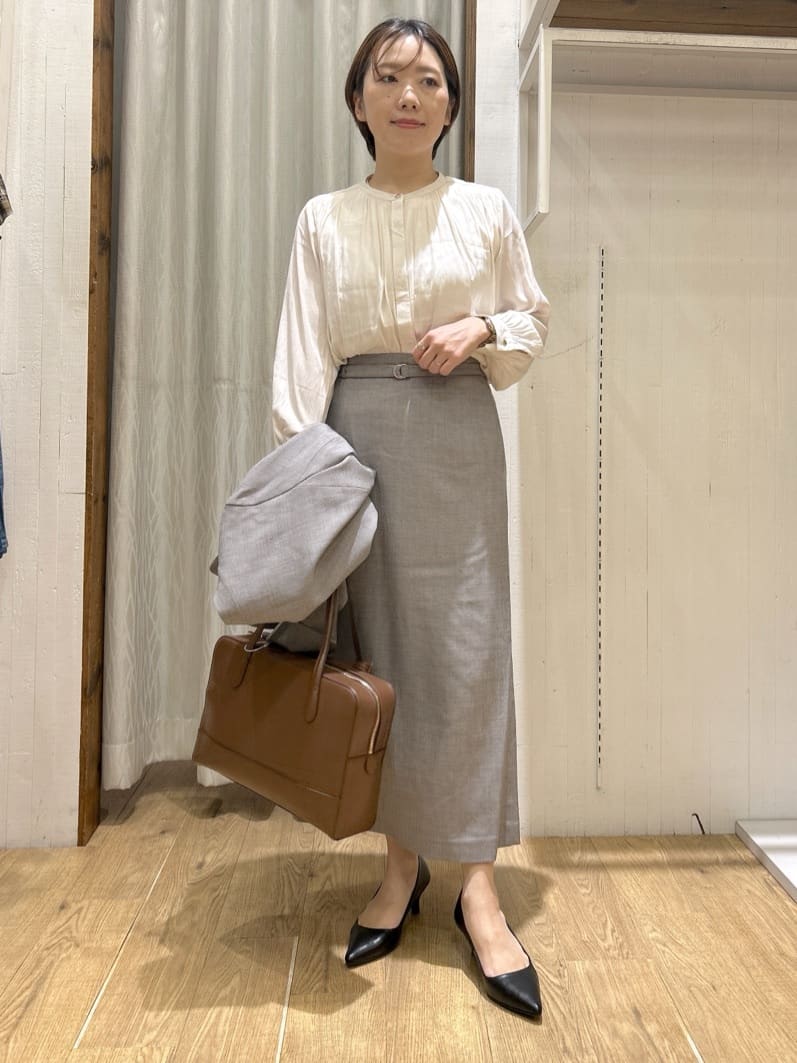 ga_riさんの「THE SHOP TK｜ビジネスノーカラージャケット【セットアップ可/洗える】/CAVIANシリーズ」を使ったコーディネート