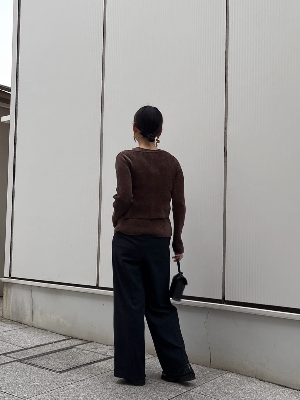 ayanoさんの「INDIVI｜ツイードタックワイドパンツ」を使ったコーディネート