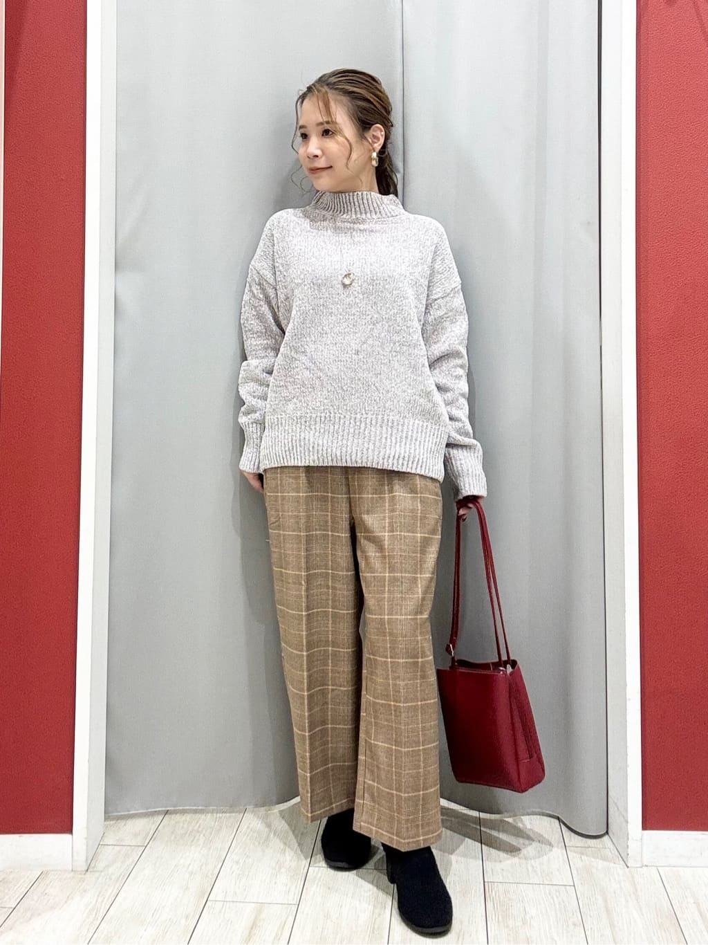 shioさんの「SHOO･LA･RUE｜【洗濯機可/S-LL】きちんと見えする あったか裏起毛ガウチョパンツ」を使ったコーディネート