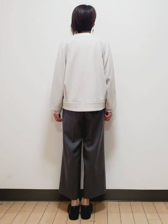 yuuさんの「Reflect｜【秋映え／重ね着風スタイルに◎】フリルプリーツスリーブニット」を使ったコーディネート