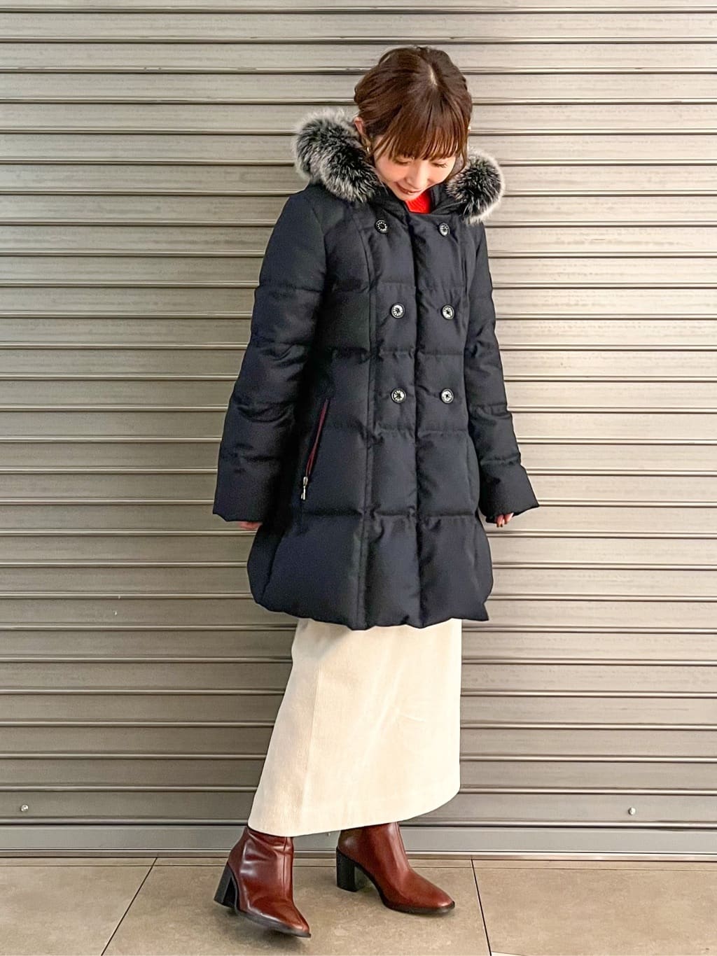じゅんさんの「DRESSTERIOR｜◆ワイドフープピアス」を使ったコーディネート