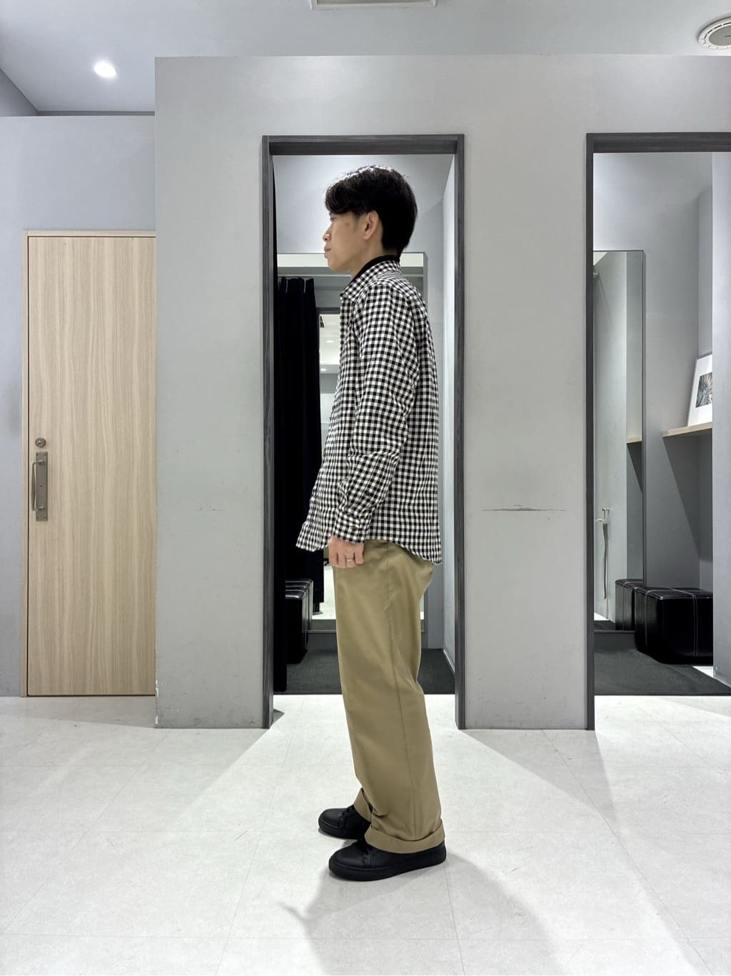 わいずみさんの「TAKEO KIKUCHI｜マルチギンガムチェック シャツ」を使ったコーディネート