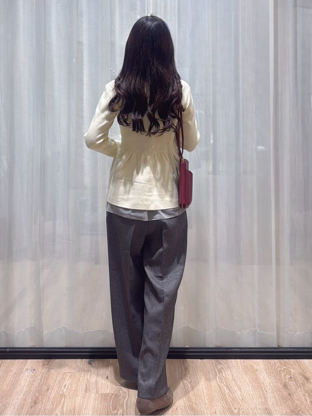 ぞうげさんの「OPAQUE.CLIP｜カルゼツイードストレッチワイドパンツ【洗濯機OK／防シワ／イージーアイロン／抗ピル】」を使ったコーディネート