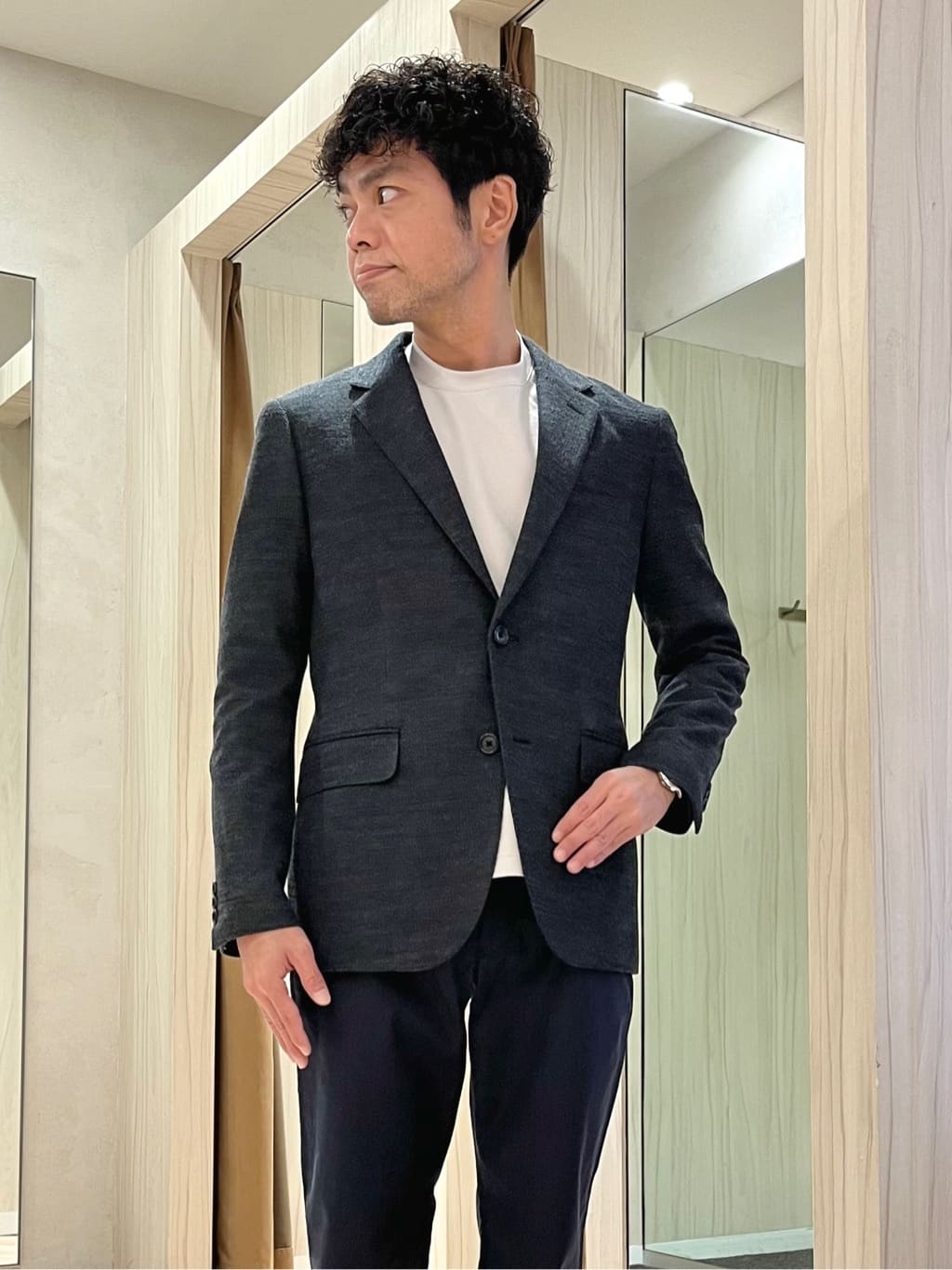 URAさんの「TAKEO KIKUCHI｜【3WAY】ドビー ダウンライナー付ブルゾン」を使ったコーディネート