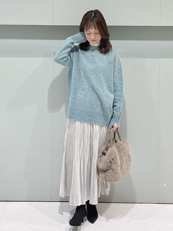 makiさんの「UNTITLED｜【スタイリッシュ／オンオフ兼用】ウールチェスターコート」を使ったコーディネート