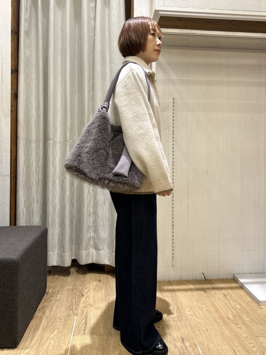 ga_riさんの「THE SHOP TK｜【洗える】ほど良くラフで女性らしい ハーフZIPニット」を使ったコーディネート