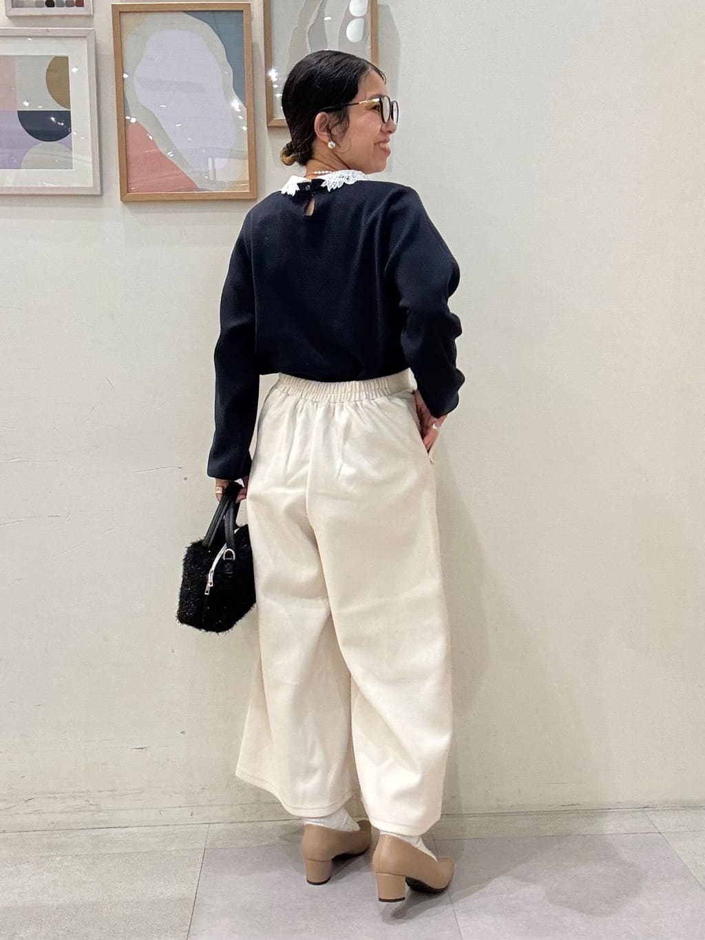 たけぴさんの「SHOO･LA･RUE｜【洗濯機可】美脚見え あったか圧縮ニット ガウチョパンツ」を使ったコーディネート