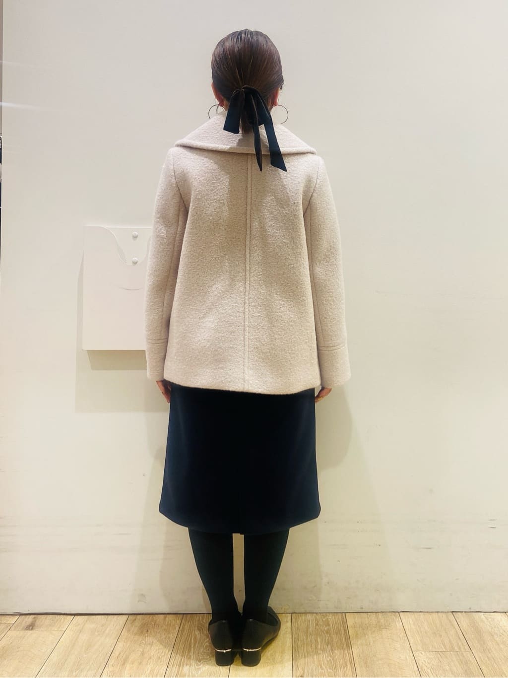 YUKOさんの「index｜ブークレミドルコート【洗える】」を使ったコーディネート