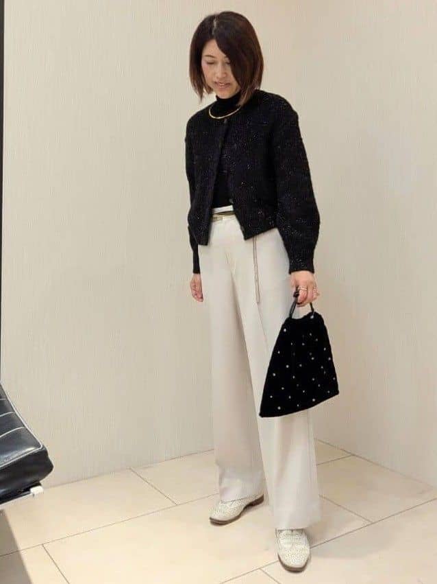 u-macoさんの「UNTITLED｜【ハイネック/レイヤード/重ね着におすすめ】トリコットベロア シアーインナー」を使ったコーディネート