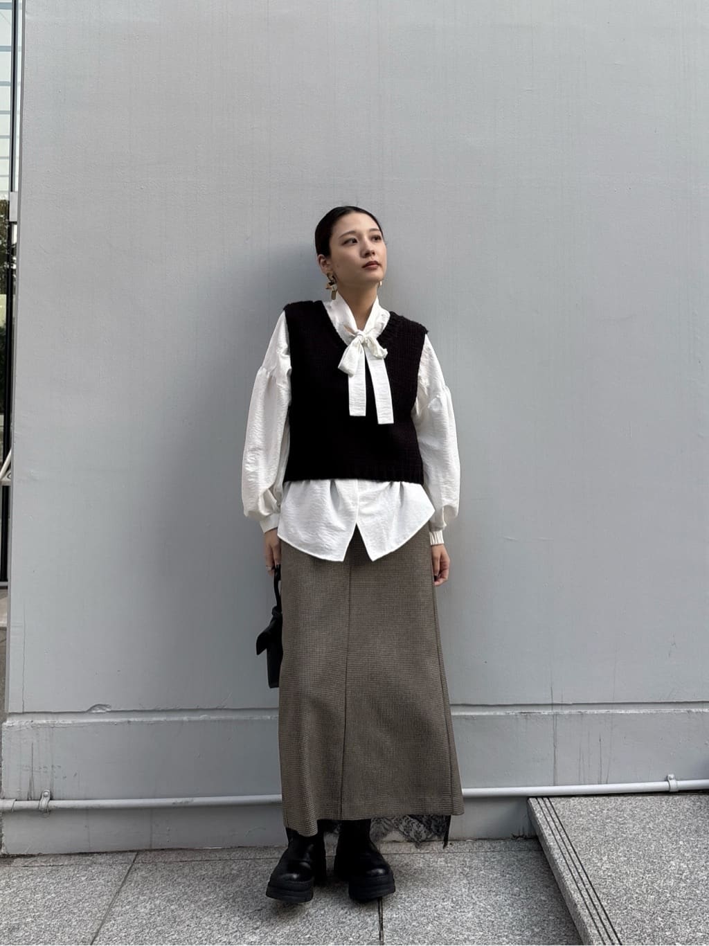 ayanoさんの「INDIVI｜ガンクラブチェックタイトスカート」を使ったコーディネート