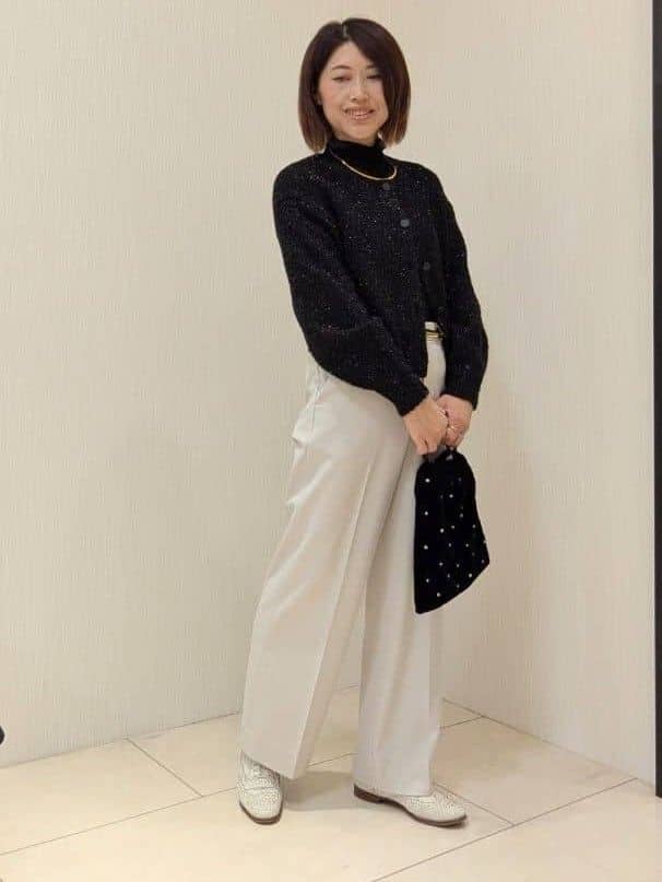 u-macoさんの「UNTITLED｜【ハイネック/レイヤード/重ね着におすすめ】トリコットベロア シアーインナー」を使ったコーディネート