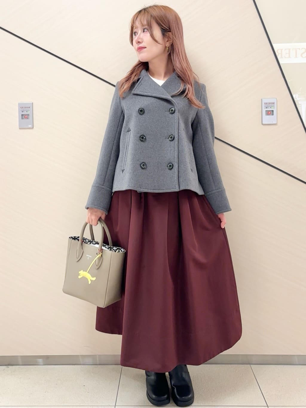 Rinaさんの「DRESSTERIOR｜ストレッチフルニードルニット」を使ったコーディネート